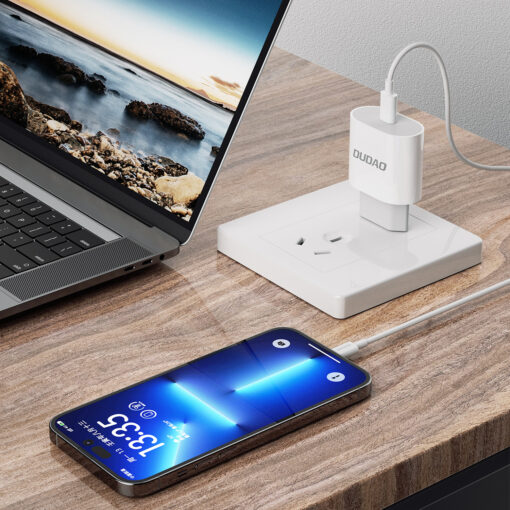 Dudao A8SEU 1M Adapter 20Watt 1xUSB C (1m USB C to Lightning cable included)