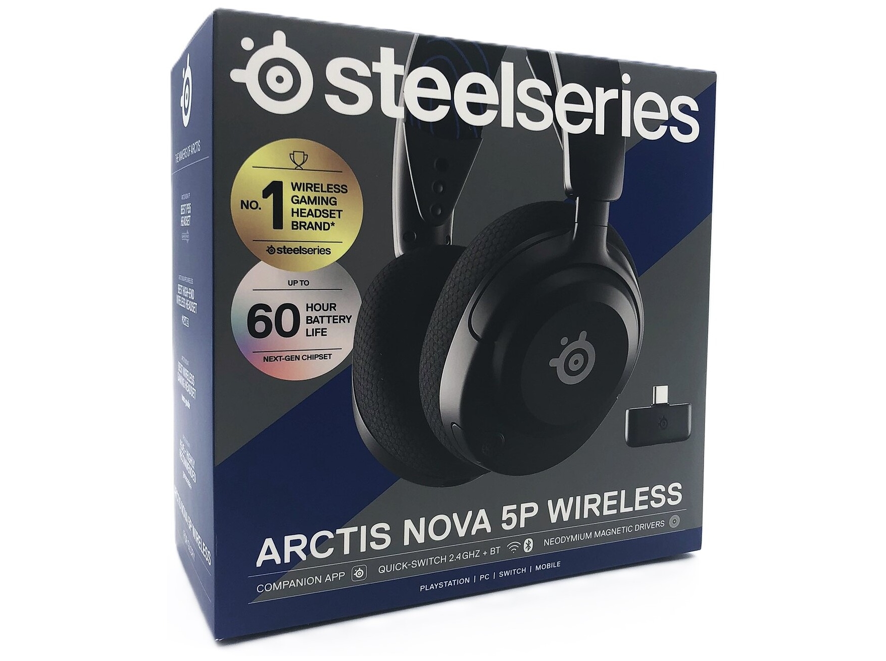 SteelSeries Arctis Nova 5P Wireless gaming-headset i svart i sin förpackning, framsida