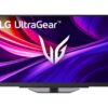 LG UltraGear 27G810A-B gamingskärm i vinkel