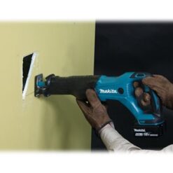 Makita DJR186 Bajonetsav 18V 2 batterier inkluderet