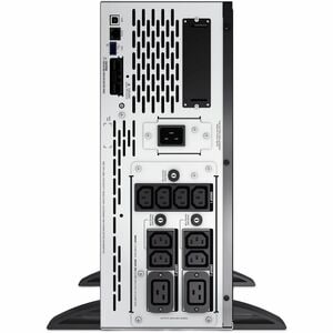 APC Smart-UPS X 3000VA baksida med IEC-uttag