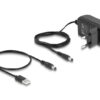 Extern nätadapter och strömkabel som medföljer Delock HDMI UHD-splittern