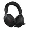 Jabra Evolve2 85 MS Stereo – tre kvarts vy med mikrofonarm och busylight