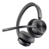 Poly Voyager 4320 UC-headset i svart, sett från sidan med mikrofonarm