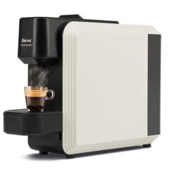 Girmi MC75 Caffè Concerto beige kaffepadmaskin med en kopp espresso