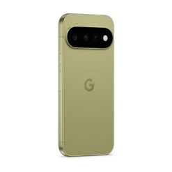 Google Pixel 11 i grönt sedd snett bakifrån