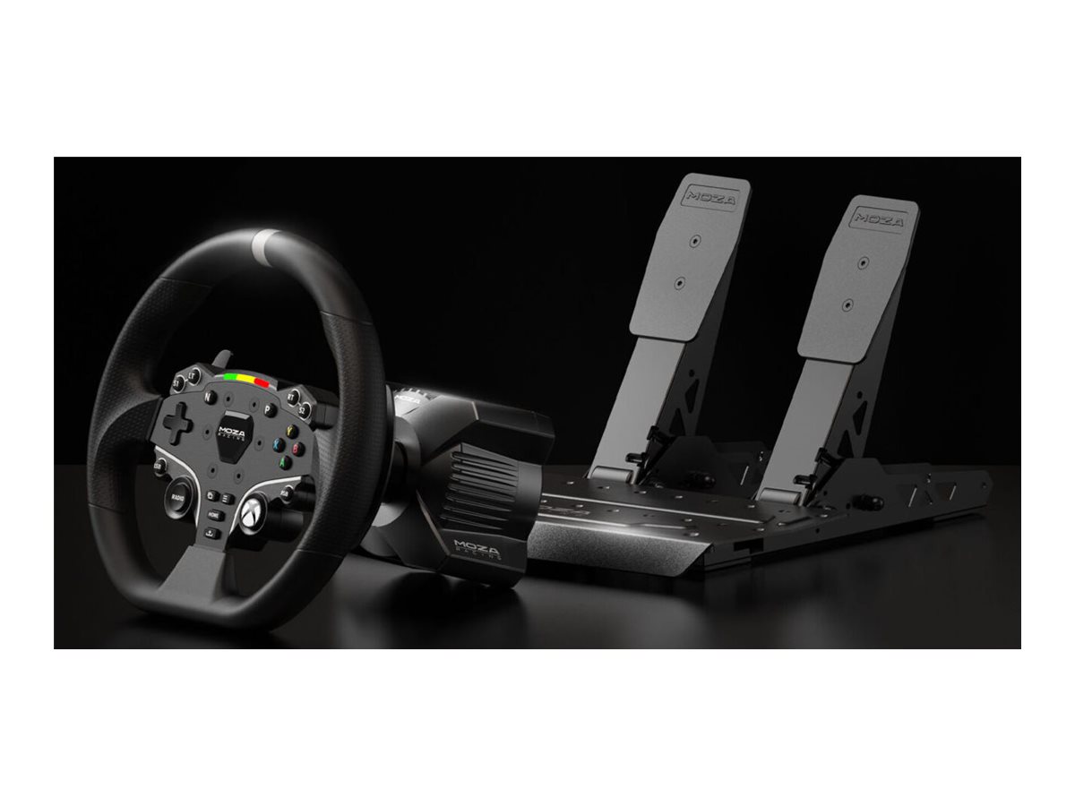 Moza Racing R3 Bundle ratt och pedaler i mörk miljö