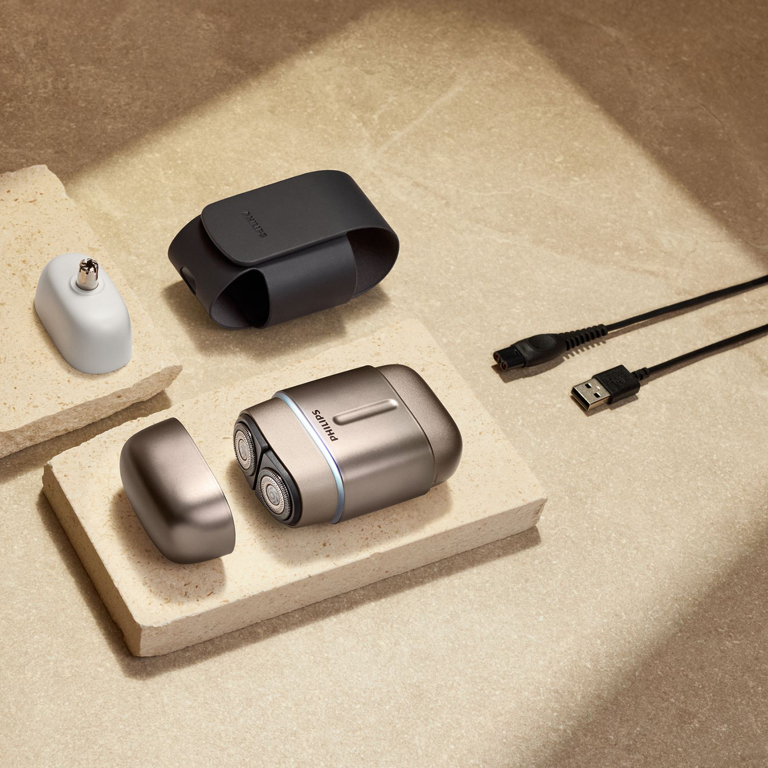 Philips Shaver 700 Series S791/06 rakapparat med tillbehör och usb-kabel